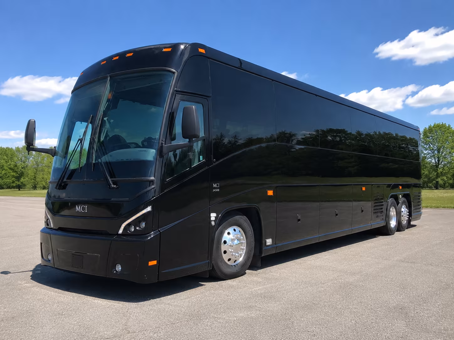 charter bus rentals to state farm stadium chase field and footprint center