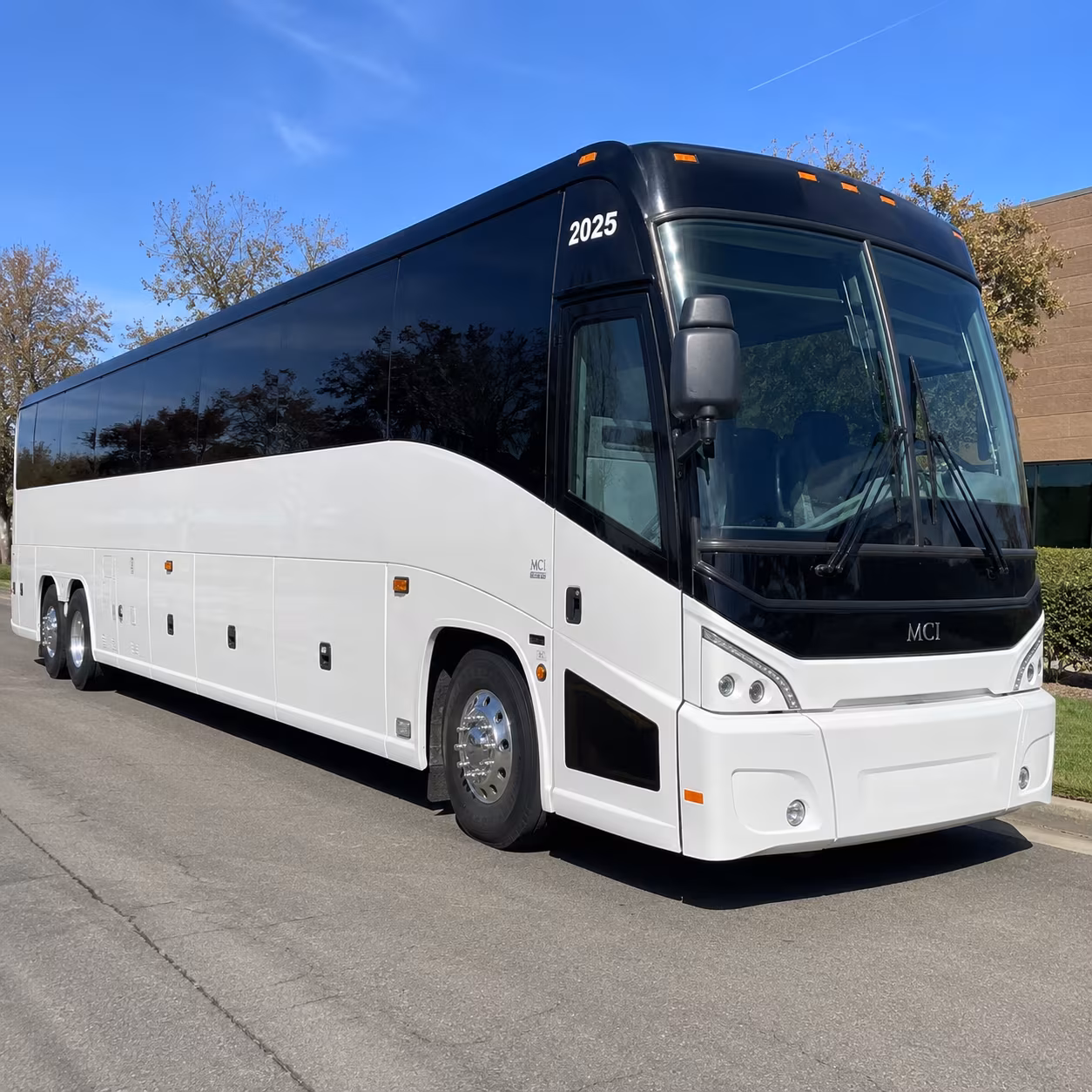 get your group to phoenix sky harbor with one easy shuttle